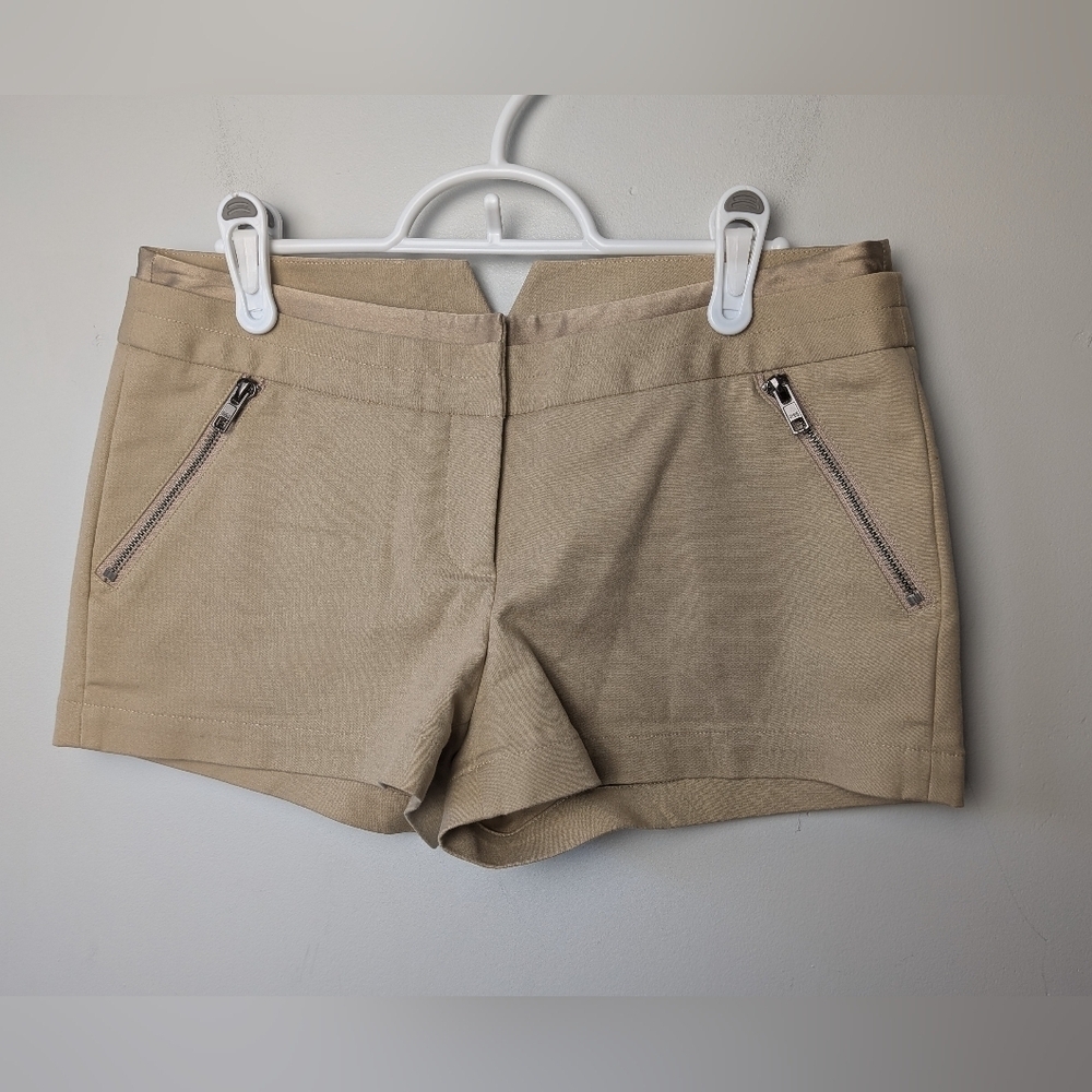 MACKAGE Beige Women Mini Short Front And Back Zipped Pockets Size 4